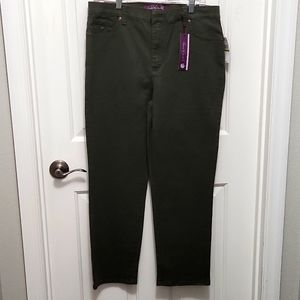 Gloria Vanderbilt Dark green, tapered  leg.
